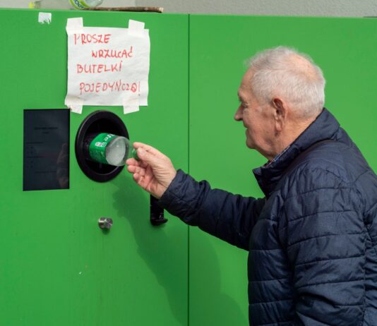 Recykling akumulatorów litowo-jonowych – jak odzyskuje się surowce ze zużytych aut EV?
